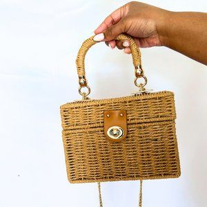 SHEIN Basket Clapse Purse